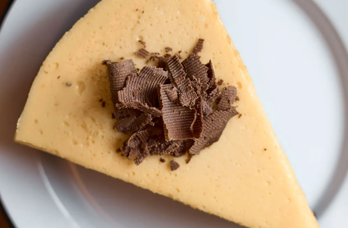 Porción de cheesecake de la Confitería Canteli